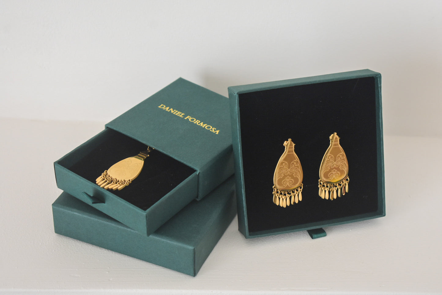Hmejda Earrings