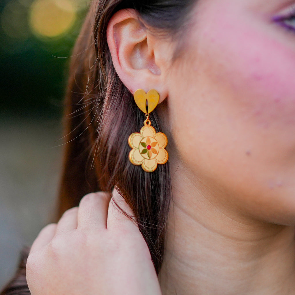 Rita’s Earrings