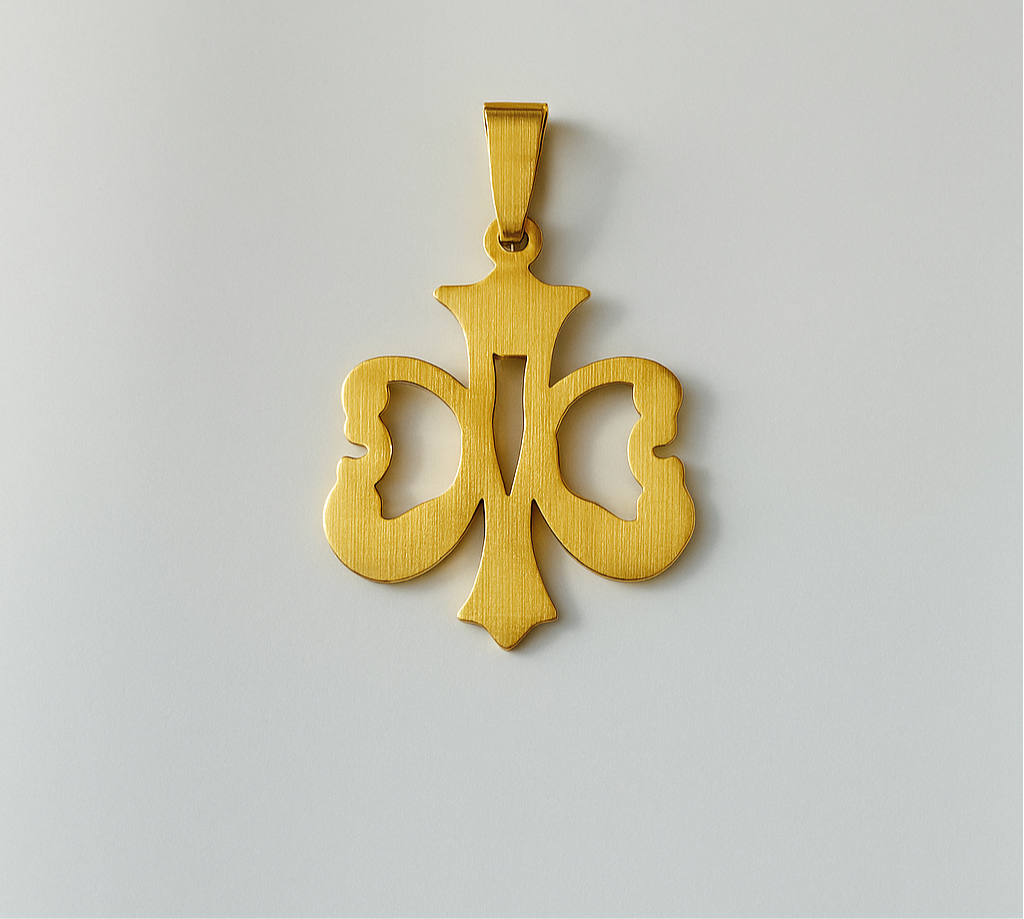 Santa Marija Pendant