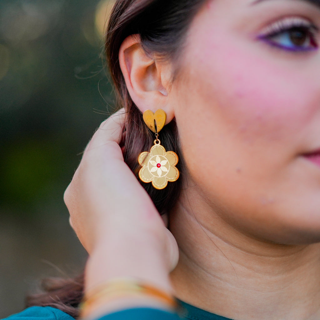 Rita’s Earrings